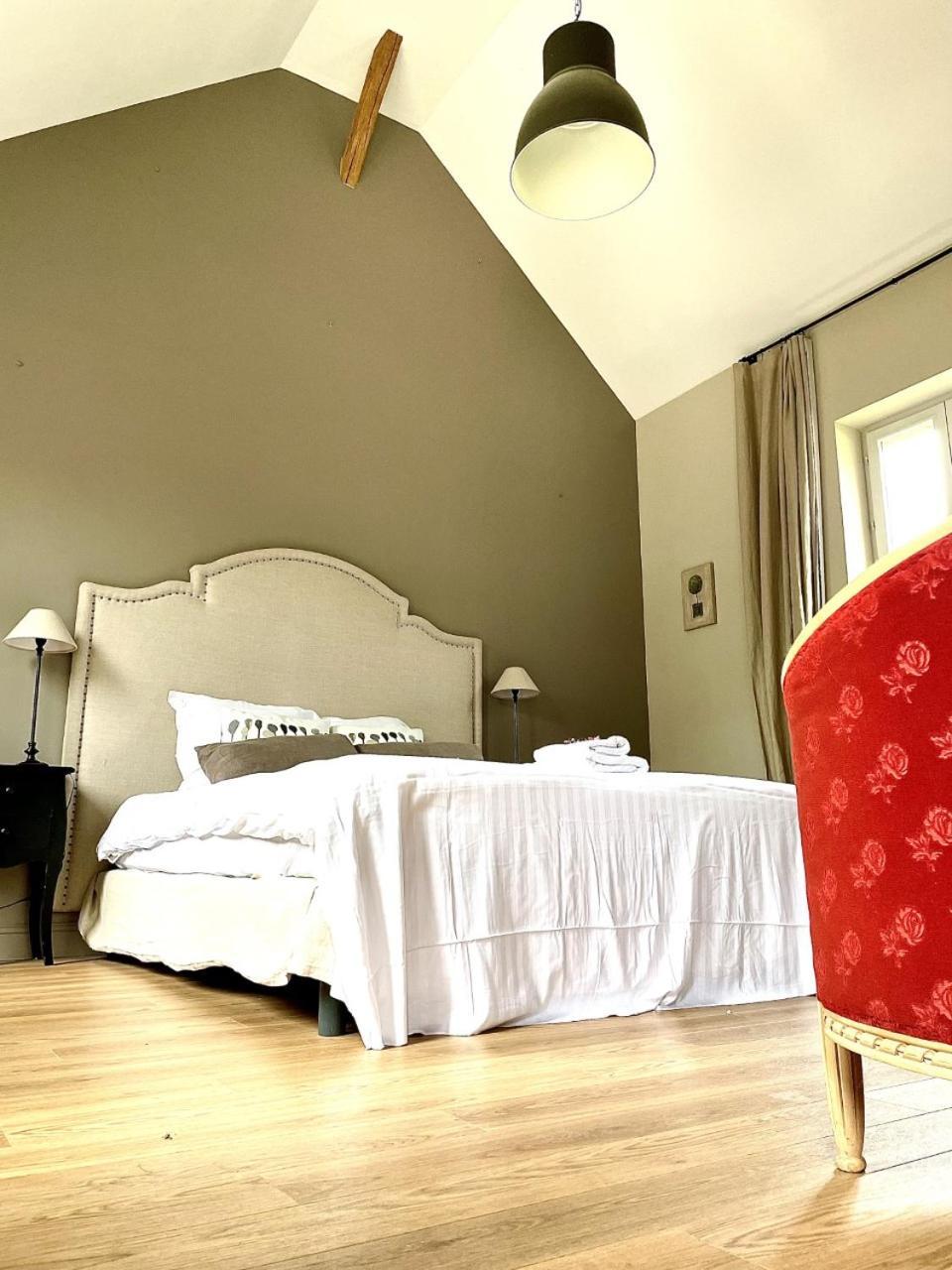 Le Paddock - Chambres Et Table D'Hotes Le Déluge Exteriör bild