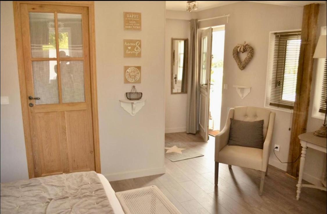 Le Paddock - Chambres Et Table D'Hotes Le Déluge Exteriör bild