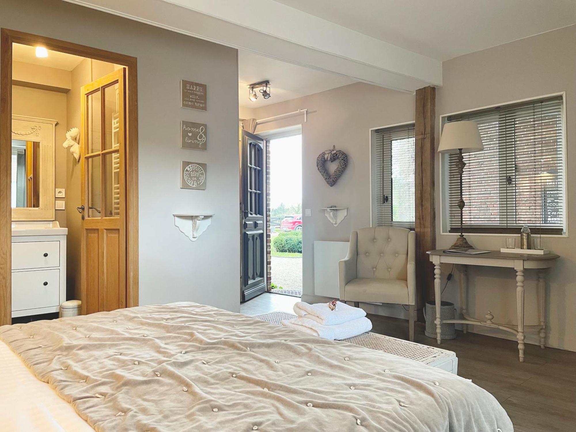 Le Paddock - Chambres Et Table D'Hotes Le Déluge Exteriör bild